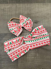 Load image into Gallery viewer, Maddie's Holiday Bow 2021: Sponsoring Kamden Jones
